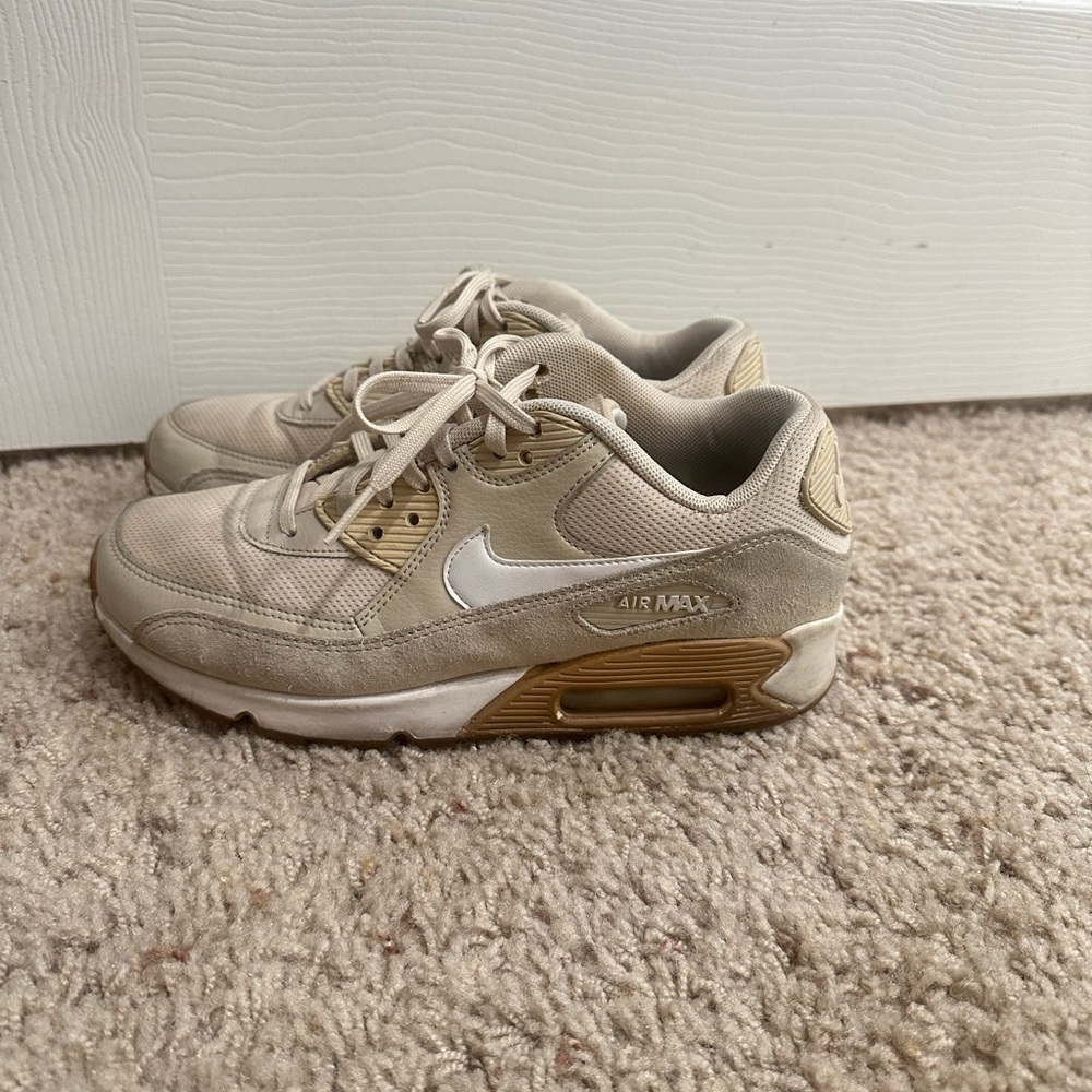 Nike air max beige suede